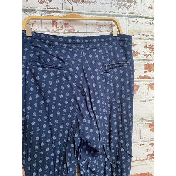 Rails Morgan Lightweight Printed Drawstring Waist Ankle Pants - Picture 9 of 9